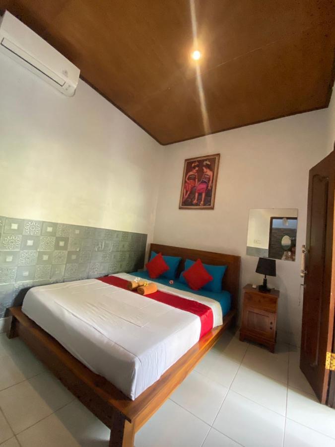 Kuwera Homestay Batununggul Exterior photo
