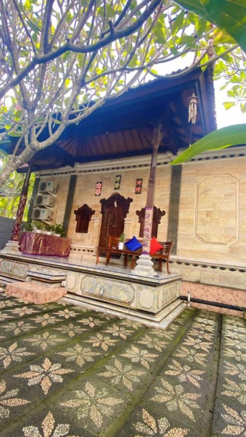 Kuwera Homestay Batununggul Exterior photo