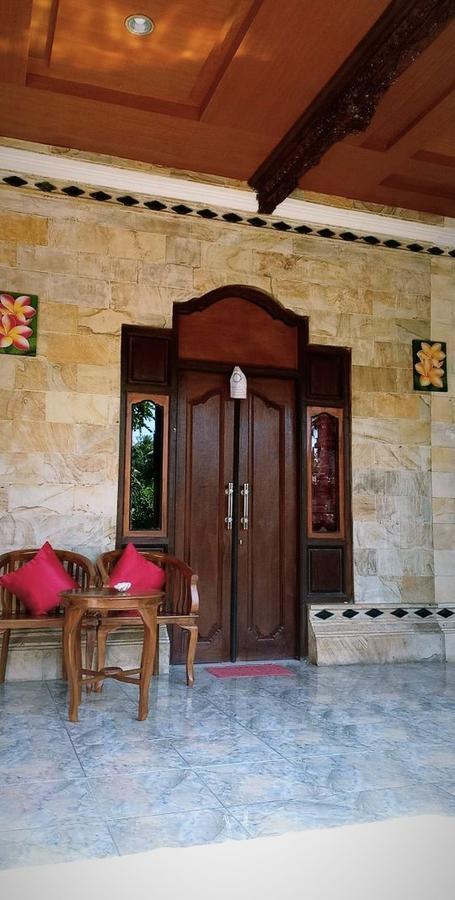 Kuwera Homestay Batununggul Exterior photo